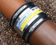 flexible sewer drain couplers 