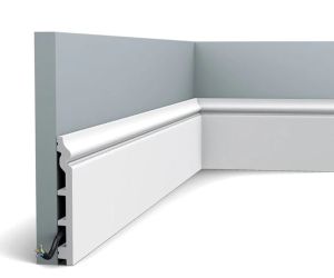 18mm x 138mm 'CONTOUR' Skirting (2 mt length)